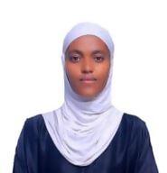 عاملة منزلية